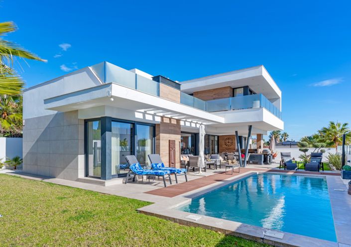 Image No.31-4 Bed Villa for sale