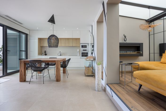 Image No.29-3 Bed Property for sale