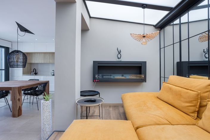 Image No.30-3 Bed Property for sale