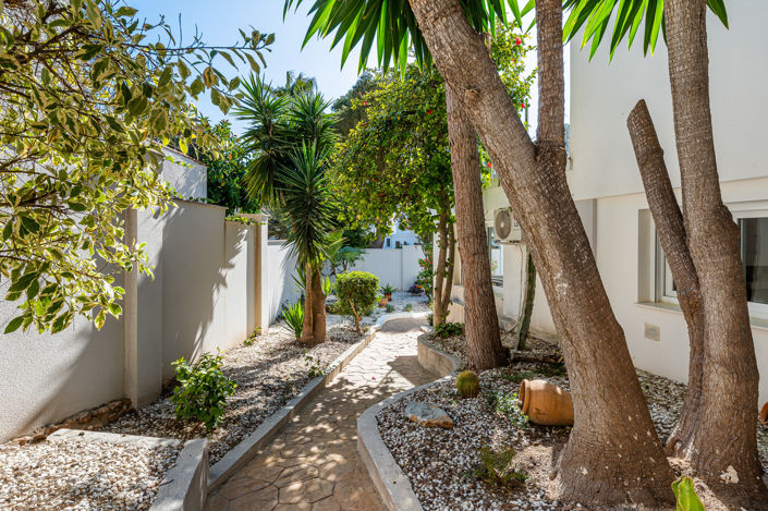 Image No.30-7 Bed Villa for sale