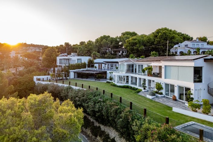 Image No.12-5 Bed Villa for sale