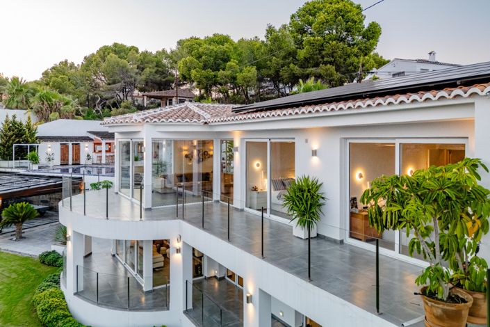 Image No.4-5 Bed Villa for sale