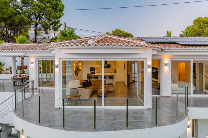 Image No.5-5 Bed Villa for sale