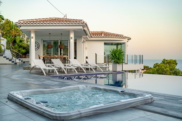 Image No.6-5 Bed Villa for sale