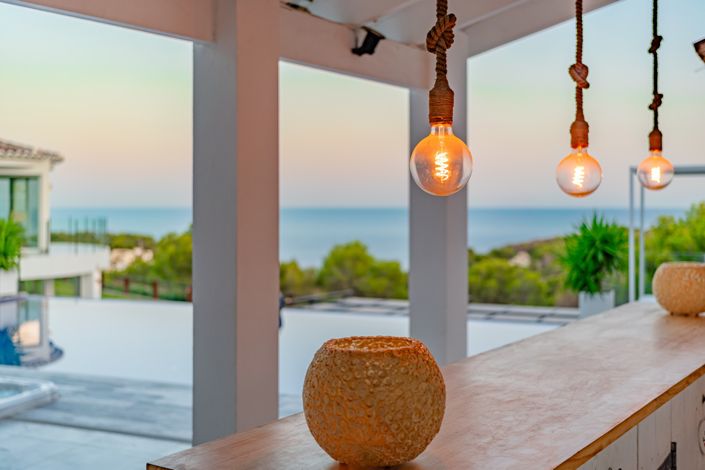 Image No.8-5 Bed Villa for sale