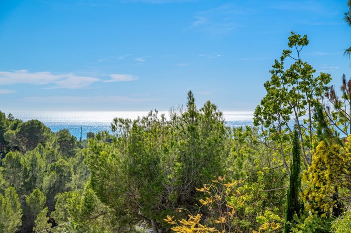 Image No.35-6 Bed Villa for sale