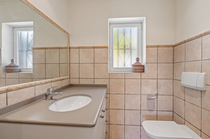 Image No.47-6 Bed Villa for sale