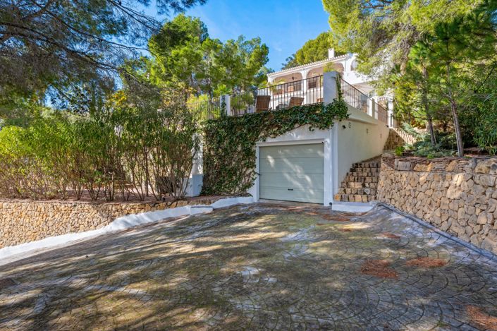 Image No.5-6 Bed Villa for sale