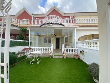 o1jcm3n3ps5tiqb9pir1l8d18qi2e