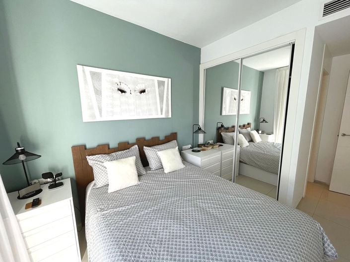 Image No.10-2 Bed Apartment for sale