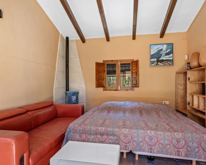 Image No.26-3 Bed Country Property for sale