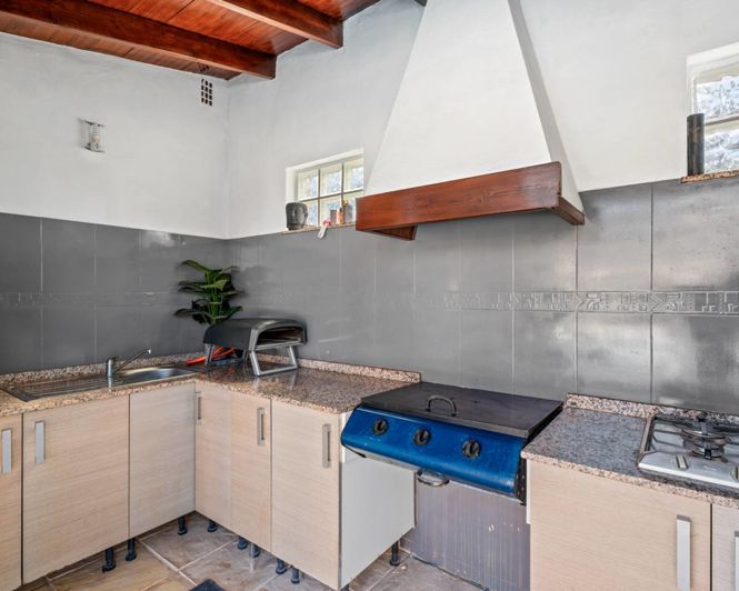 Image No.33-3 Bed Country Property for sale