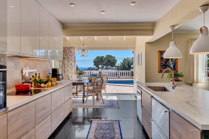 Image No.13-4 Bed Villa for sale