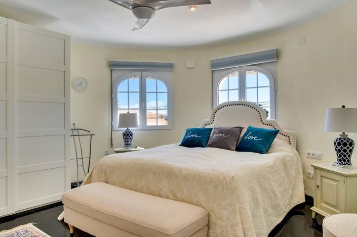 Image No.20-4 Bed Villa for sale