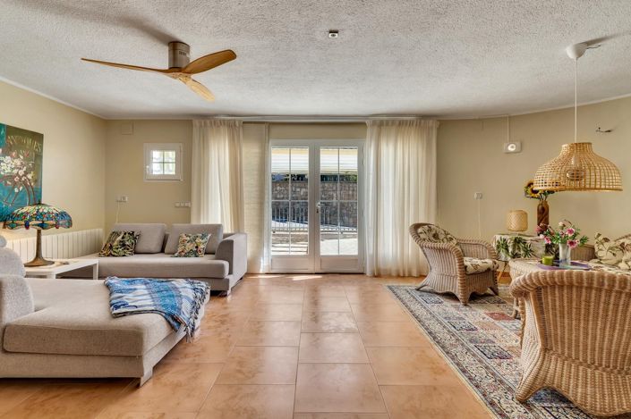 Image No.29-4 Bed Villa for sale