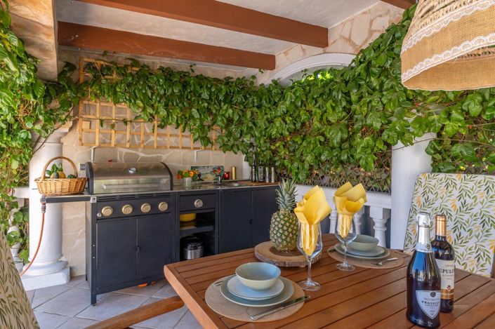 Image No.4-4 Bed Villa for sale