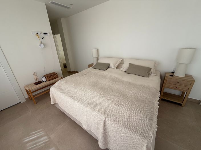 Image No.56-3 Bed Villa for sale