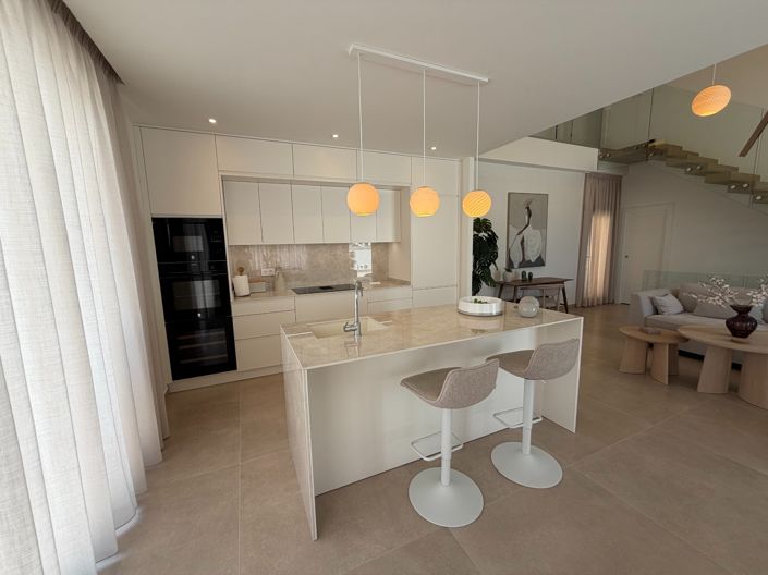 Image No.8-3 Bed Villa for sale