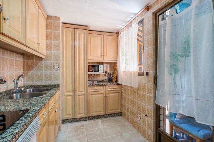 Image No.10-3 Bed Apartment for sale