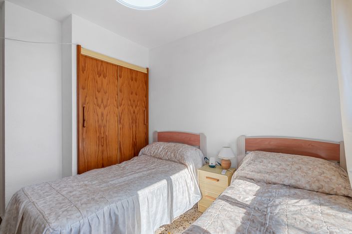 Image No.12-3 Bed Apartment for sale