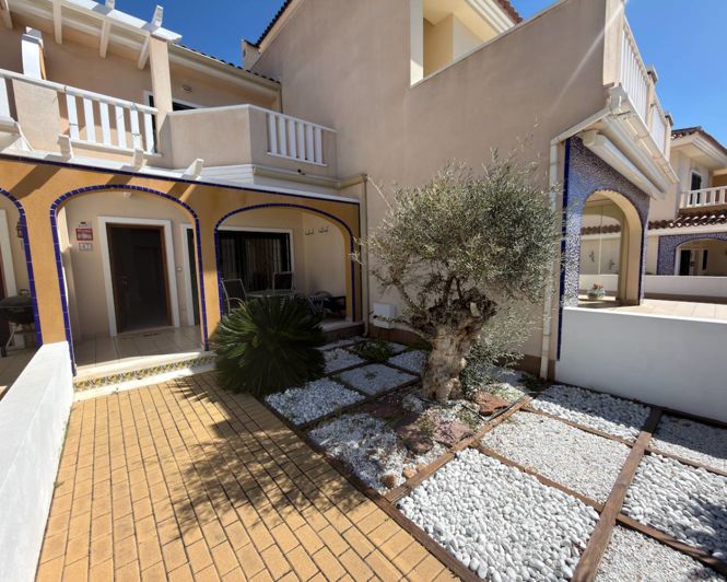 Image No.19-3 Bed Villa for sale