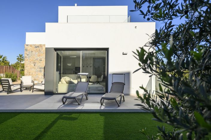 Image No.2-Villa de 3 chambres à vendre à Las Colinas Golf