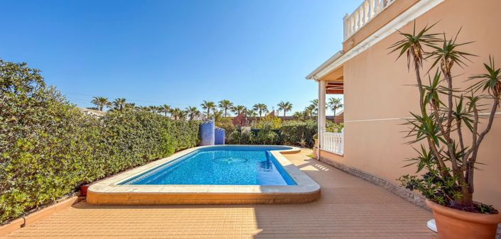 Image No.8-Villa de 5 chambres à vendre à Torrevieja