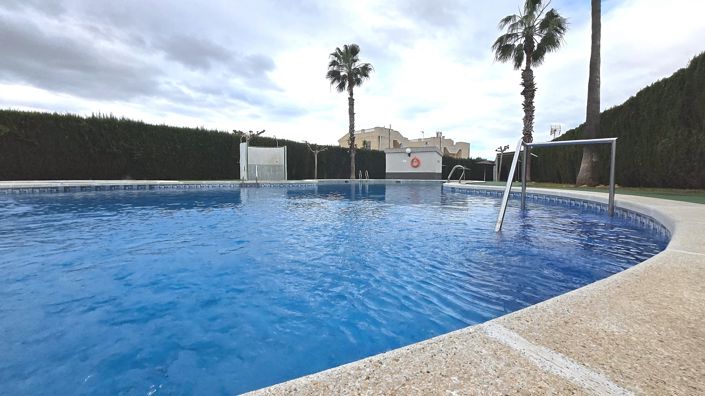 Image No.21-2 Bed Apartment for sale