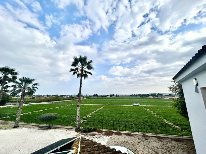 Image No.40-4 Bed Villa for sale