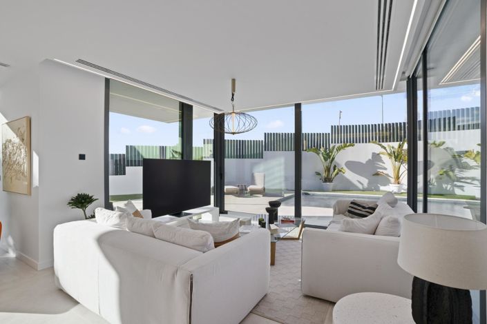 Image No.5-3 Bed Villa for sale