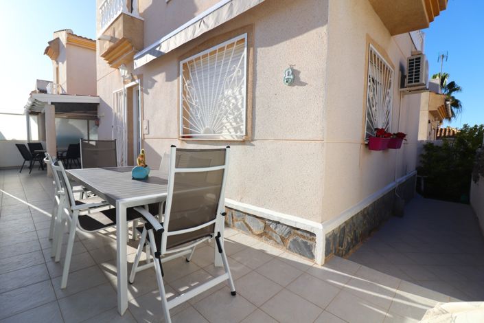 Image No.22-3 Bed Villa for sale