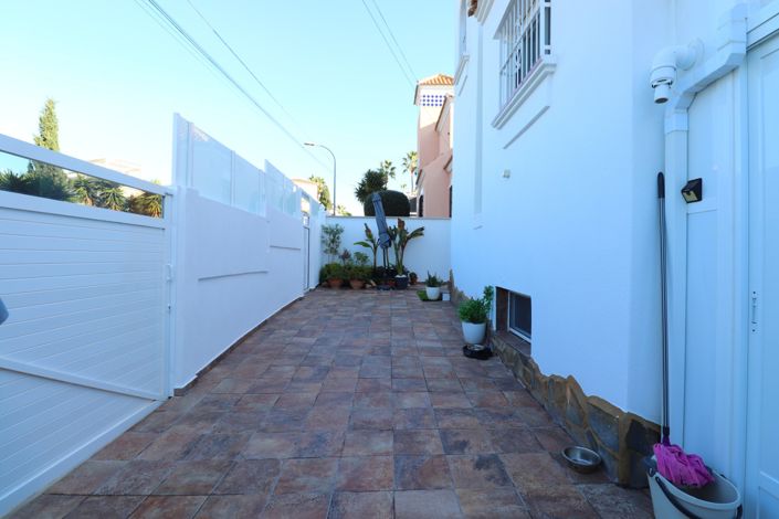 Image No.34-Villa de 4 chambres à vendre à Orihuela Costa