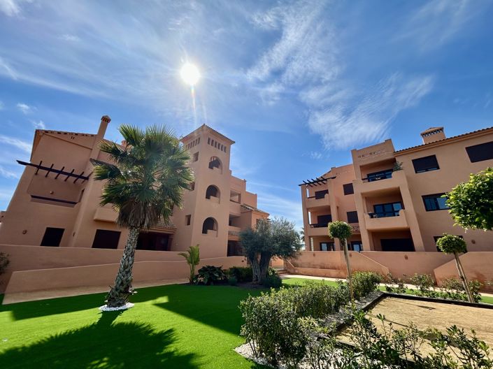 Image No.28-3 Bed Apartment for sale