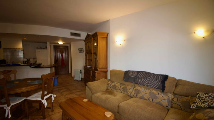 Image No.12-2 Bed Apartment for sale