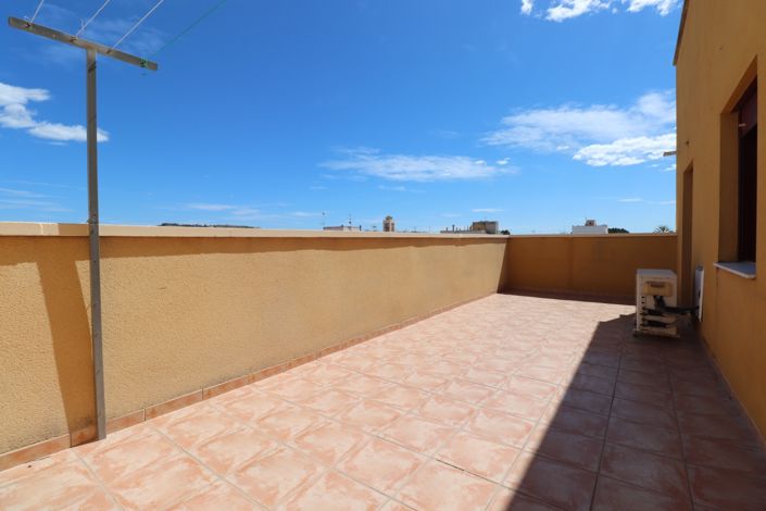 Image No.17-2 Bed Apartment for sale