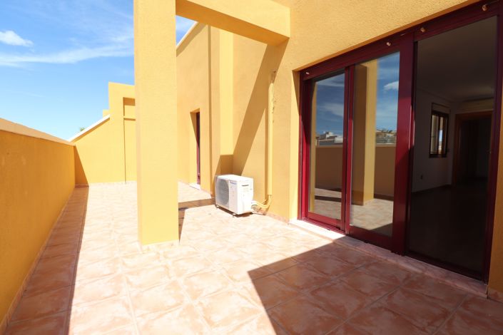 Image No.20-2 Bed Apartment for sale