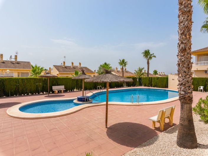 Image No.20-4 Bed Property for sale