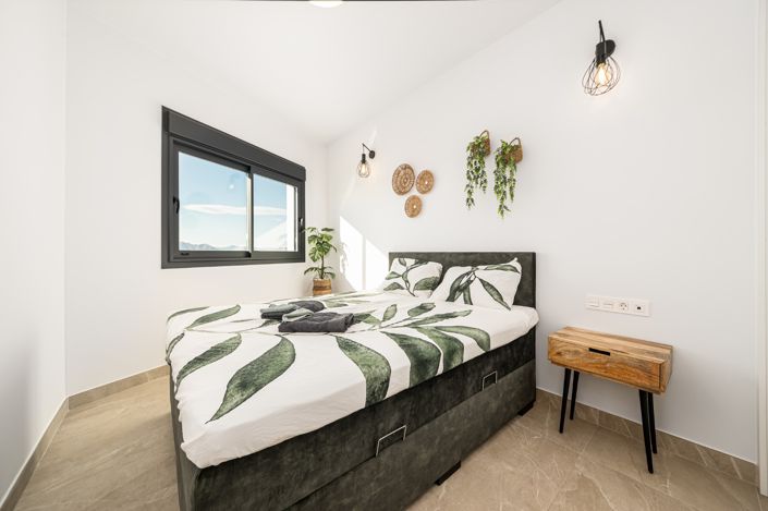 Image No.12-2 Bed Apartment for sale