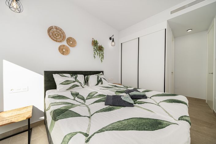 Image No.14-2 Bed Apartment for sale