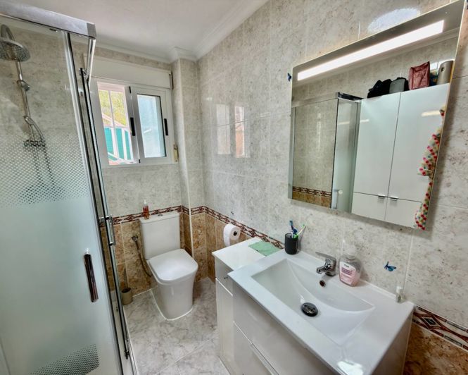 Image No.9-3 Bed Villa for sale