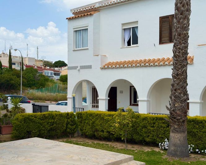 Image No.26-2 Bed Villa for sale