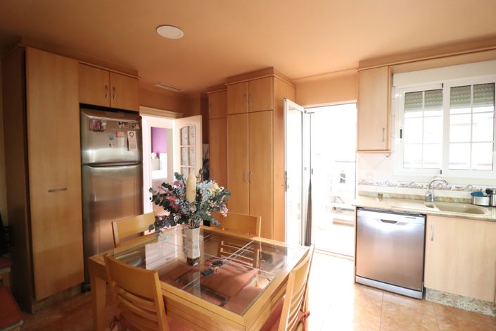 Image No.9-3 Bed Villa for sale