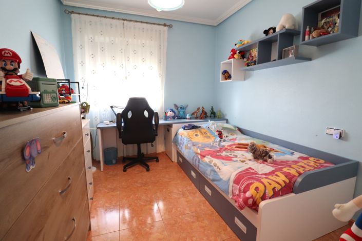 Image No.18-3 Bed Villa for sale