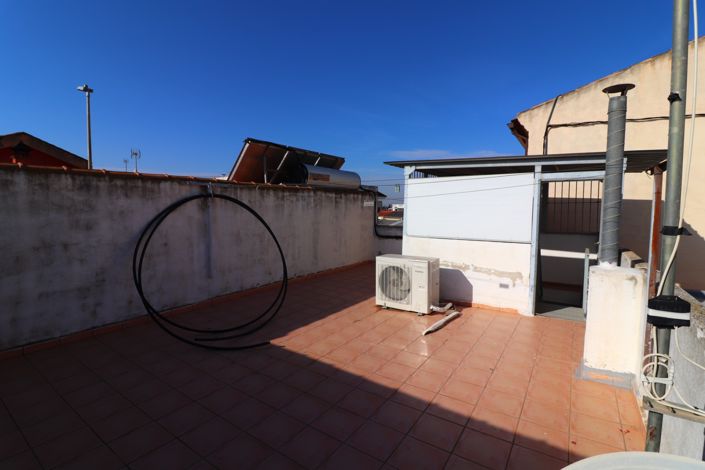 Image No.30-3 Bed Villa for sale