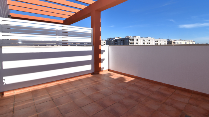 Image No.26-3 Bed Townhouse for sale