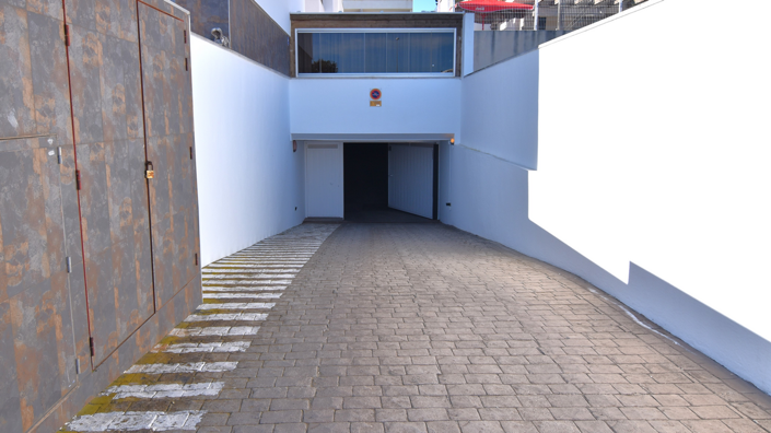 Image No.36-3 Bed Townhouse for sale