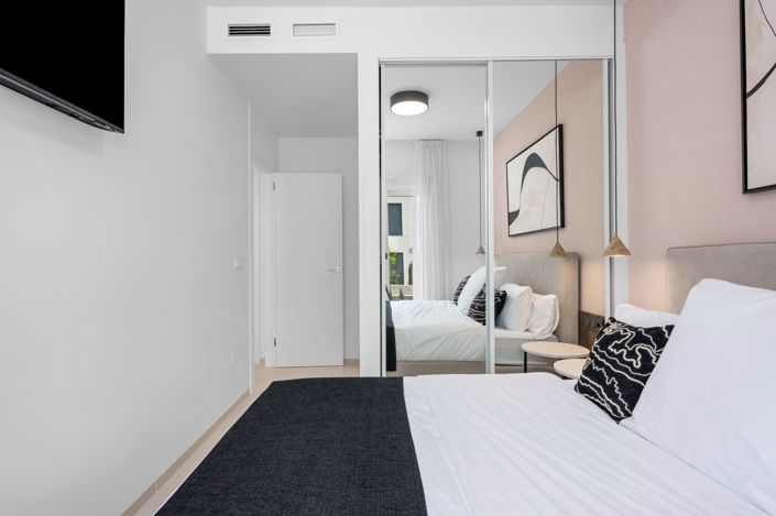 Image No.8-2 Bed Apartment for sale