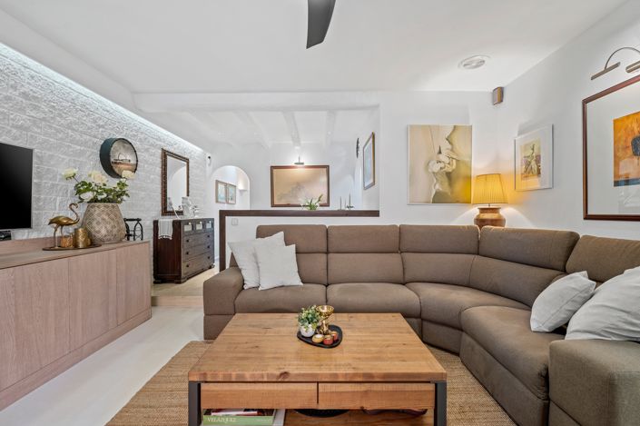 Image No.3-3 Bed Apartment for sale
