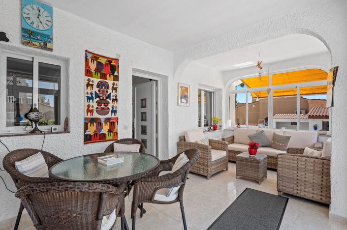 Image No.4-3 Bed Villa for sale