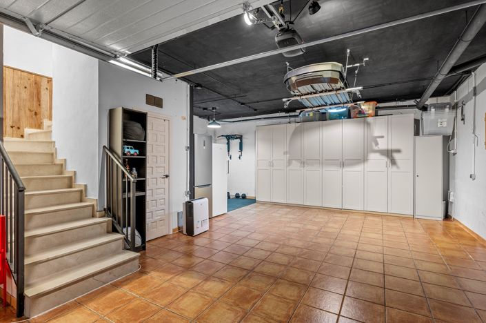 Image No.40-4 Bed Townhouse for sale